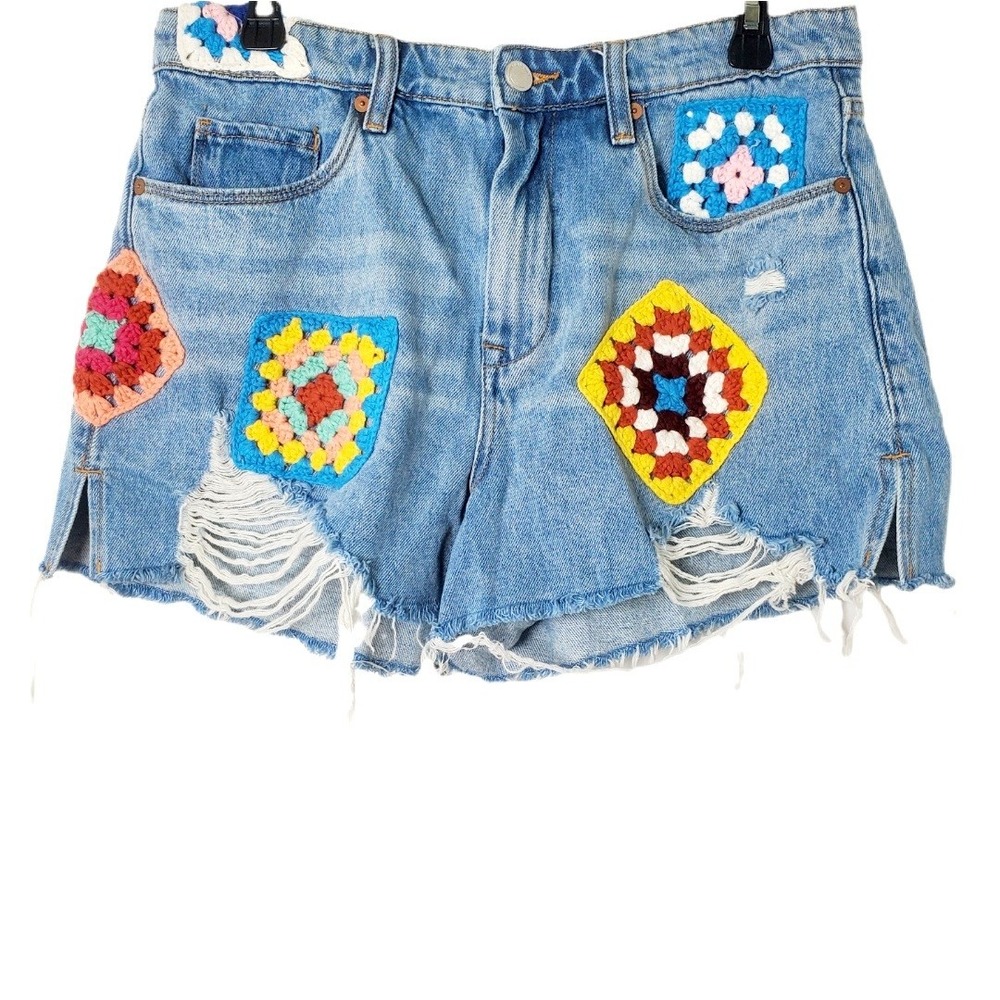 BlankNYC The Barrow Granny Square Crochet Denim Shorts Cutoff Jorts 30 High Rise